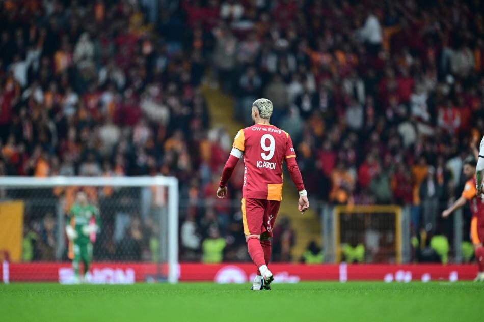 Galatasaray'ın dünya yıldızı Mauro Icardi'ye icra şoku! 7