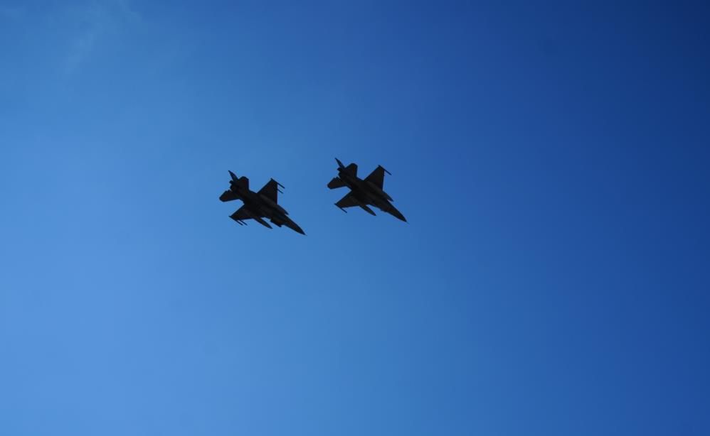 Edirne semalarında F-16 ve Akıncı'dan prova uçuşu 5