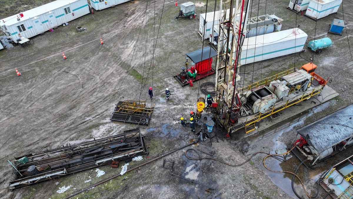 Diyarbakır'da günlük petrol üretiminin 20 bin varile çıkarılması hedefleniyor 10