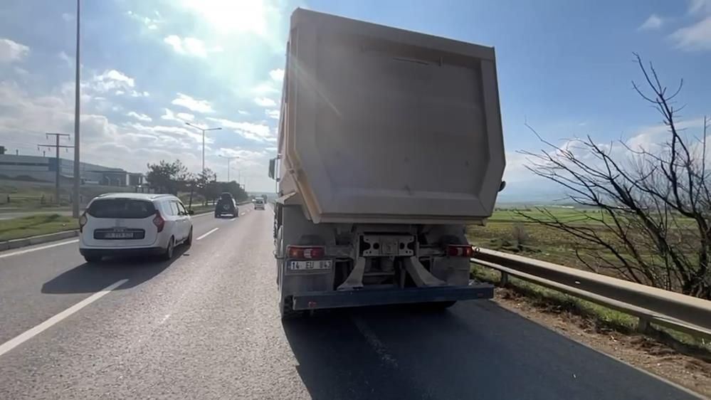Feci kaza: 6’sı çocuk 9 kişi yaralandı 2