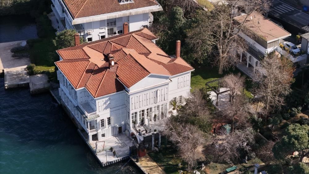 Kurtlar Vadisi ile hafızalara kazınmıştı! Efsane yalı satışta: İşte fiyatı... 3