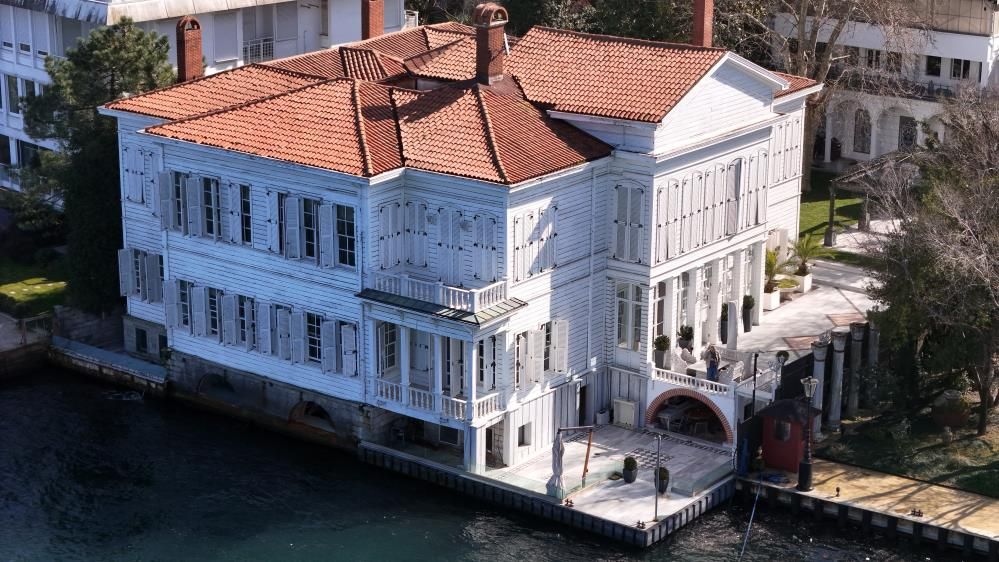 Kurtlar Vadisi ile hafızalara kazınmıştı! Efsane yalı satışta: İşte fiyatı... 4