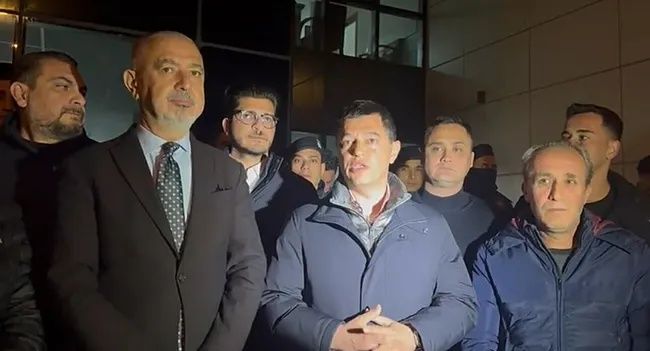 Marmaris Belediyesi'nde rüşvet depremi: 400 bin dolarla suçüstü yakalandı! Belediye Başkanı'nın sözleri şoke etti 3