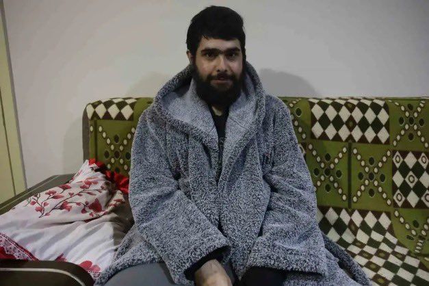3 yıldır evden çıkmayan Barış Özbay doğum gününü bilgisayar başında kutladı! "Hiç doğmamak daha güzel" 3