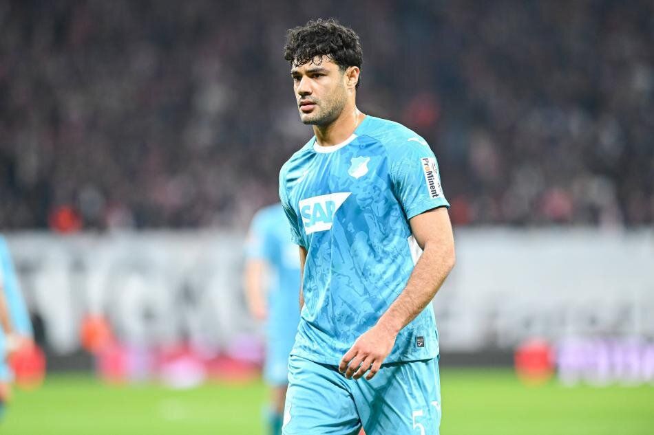 Galatasaray'dan transferde tarihi hamle: Milli operasyon! 3 yıldızla görüşmeler başladı! Yazın bombalar ardı ardına patlayacak 8