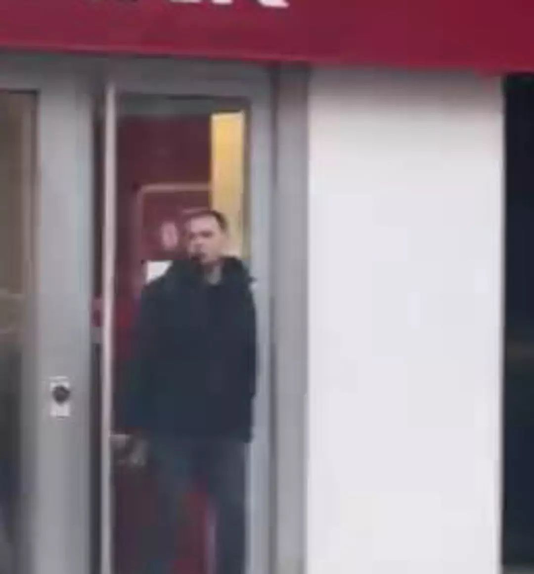 Beşiktaş'ta banka soygunu girişimi! Polis her yerde kaçan şüpheliyi arıyor... 2