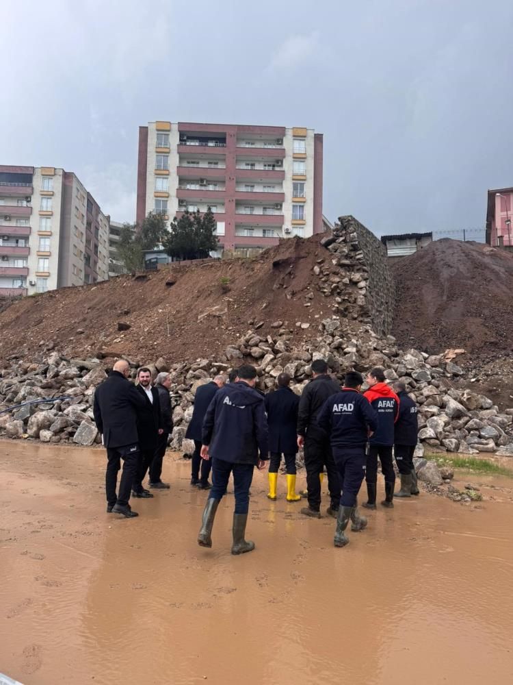 Şırnak’ta dereler taştı: Çok sayıda konut ve ahır zarar gördü 7