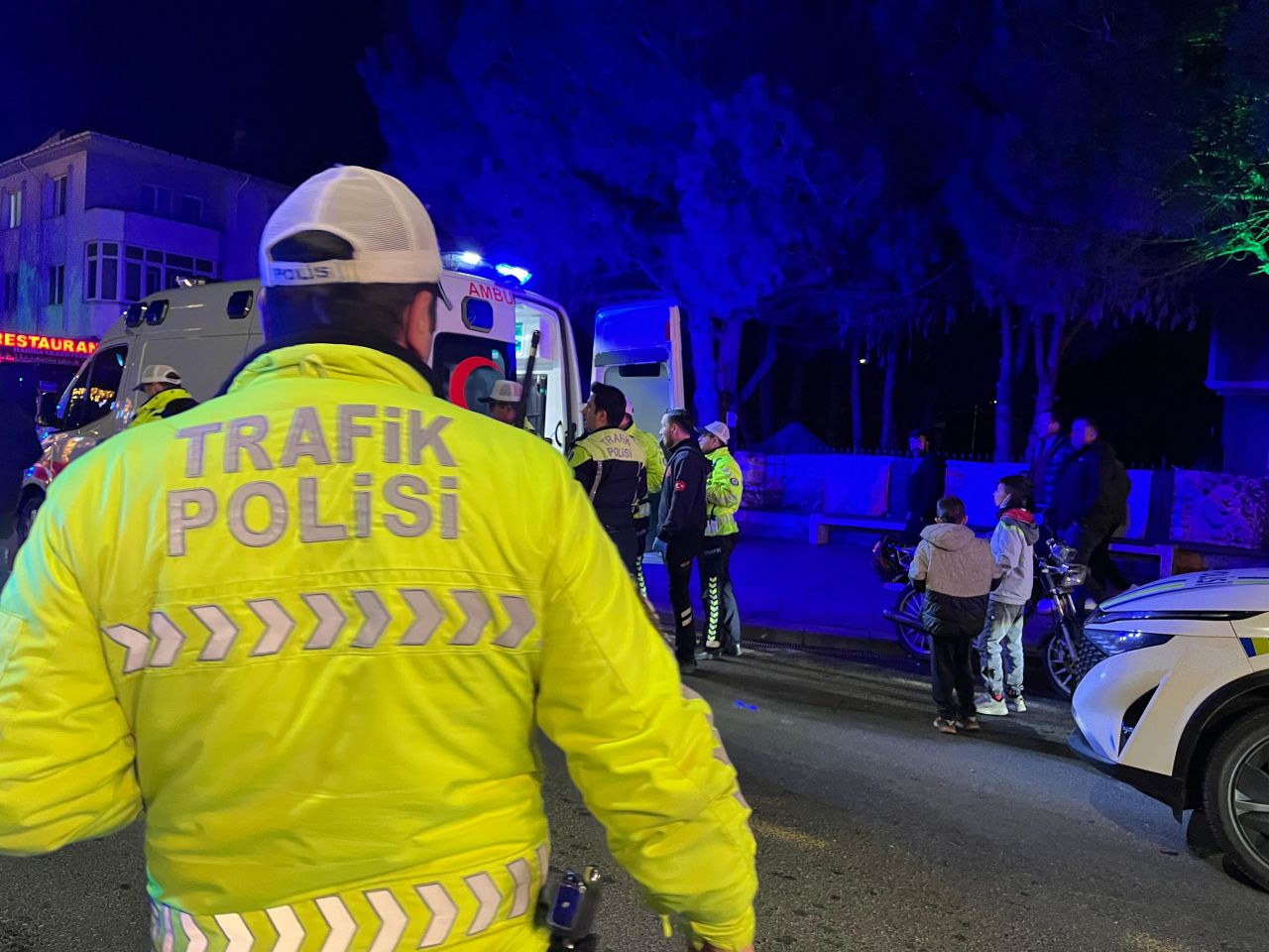 Tekirdağ'da iki motosiklet kafa kafaya çarpıştı: 2 yaralı 2
