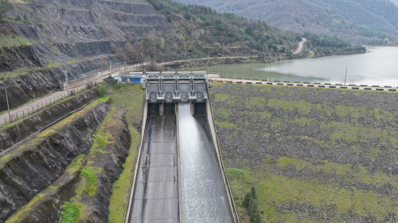 Yüzde 96 seviyesine ulaştı! Yuvacık Barajı Sapanca'ya can suyu oldu 3