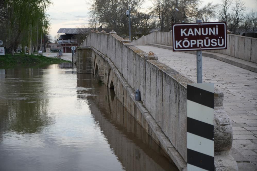 Tunca Nehri taştı, Sarayiçi havadan görüntülendi 3