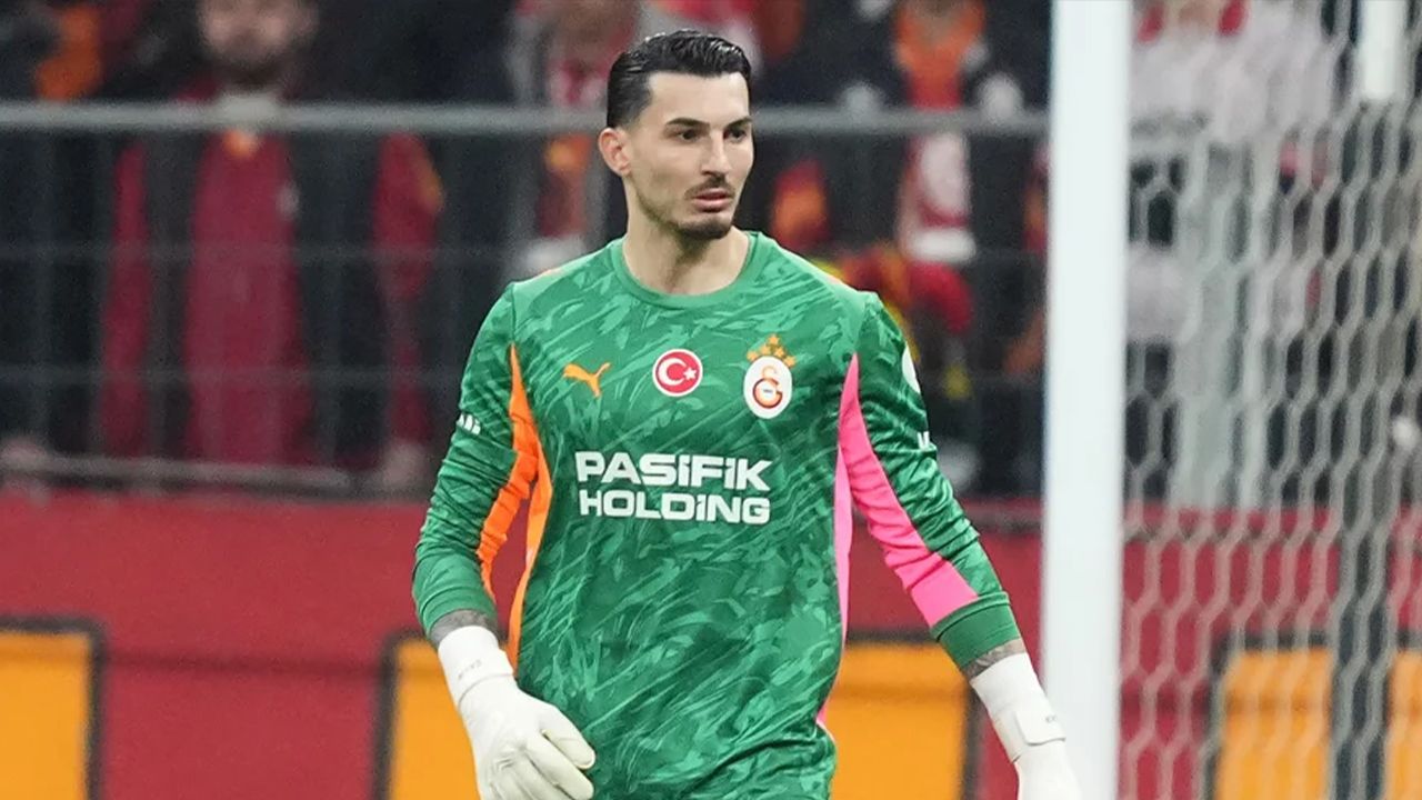 Trabzonspor taraftarı Uğurcan için dolar bastırdı 4