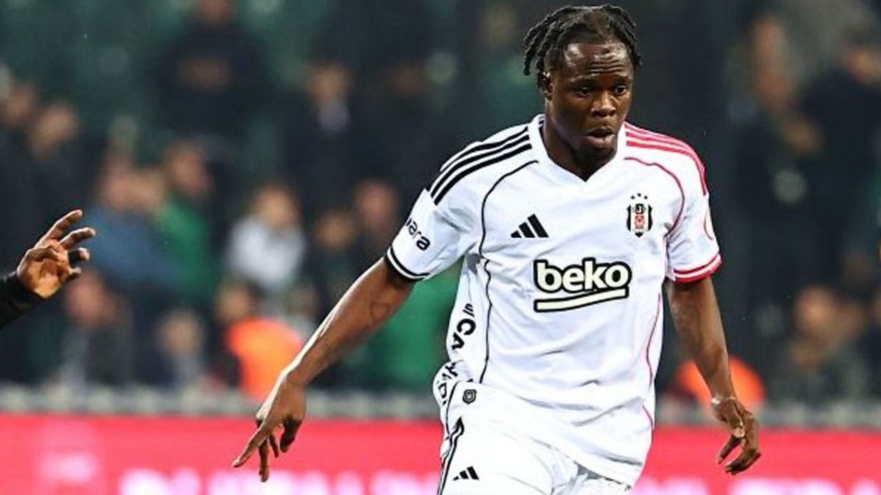 Fenerbahçe - Beşiktaş derbisinde ilk 11'ler belli oldu! Domenico Tedesco ve Sergen Yalçın son kararı verdi 30