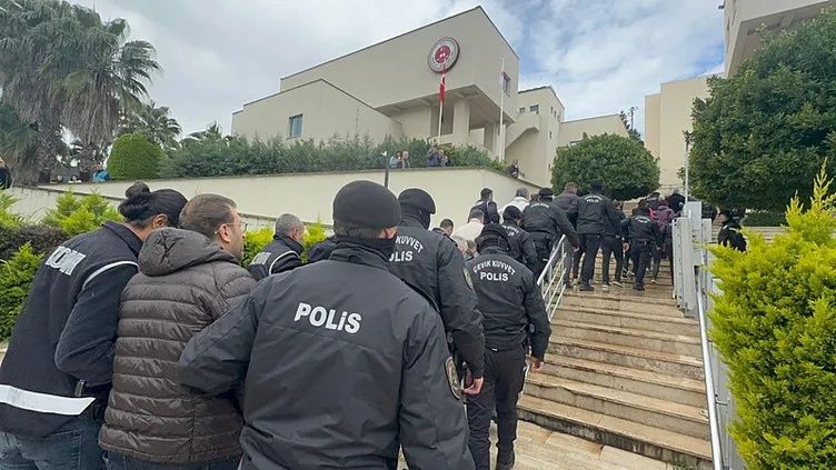 Marmaris Belediyesi'nde eşe özel ballı atama skandalı! Boyu yetmedi şartnameyi değiştirdi... 5