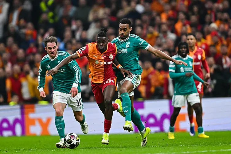 Napoli, Galatasaraylı futbolcunun peşinde 7