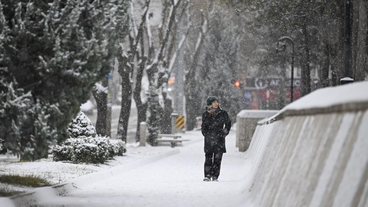 Meteoroloji açıkladı: 15 ilde kar yağışı ve soğuk hava etkili olacak 9