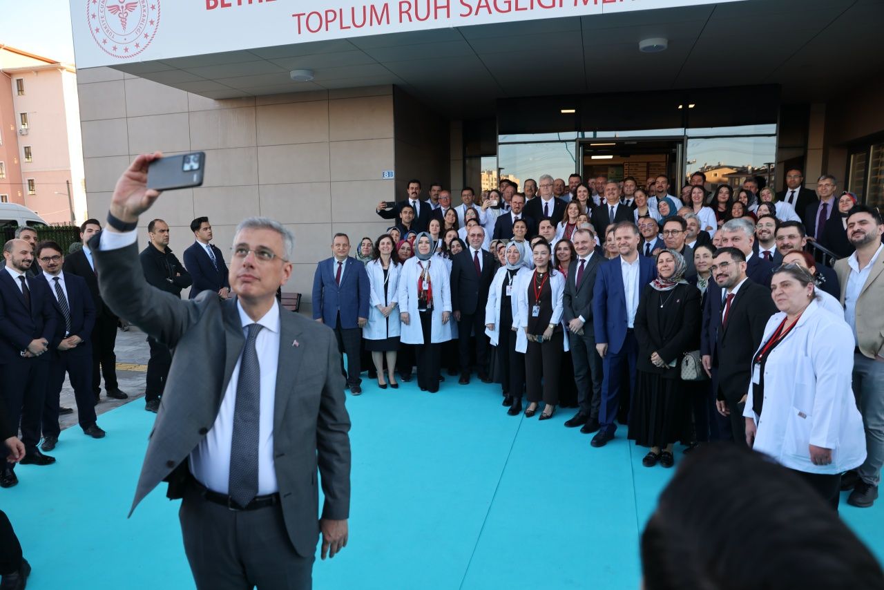 Konya Selçuklu Belediyesi'nden Dünya Sağlık Günü’nde anlamlı iki açılış! Ebe Gebe Okulu ve Toplum Ruh Sağlığı Merkezi hizmete açıldı 14
