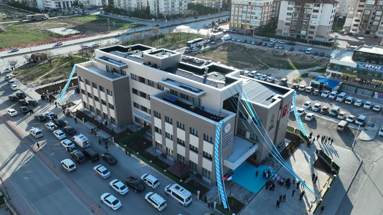 Konya Selçuklu Belediyesi'nden Dünya Sağlık Günü’nde anlamlı iki açılış! Ebe Gebe Okulu ve Toplum Ruh Sağlığı Merkezi hizmete açıldı 17