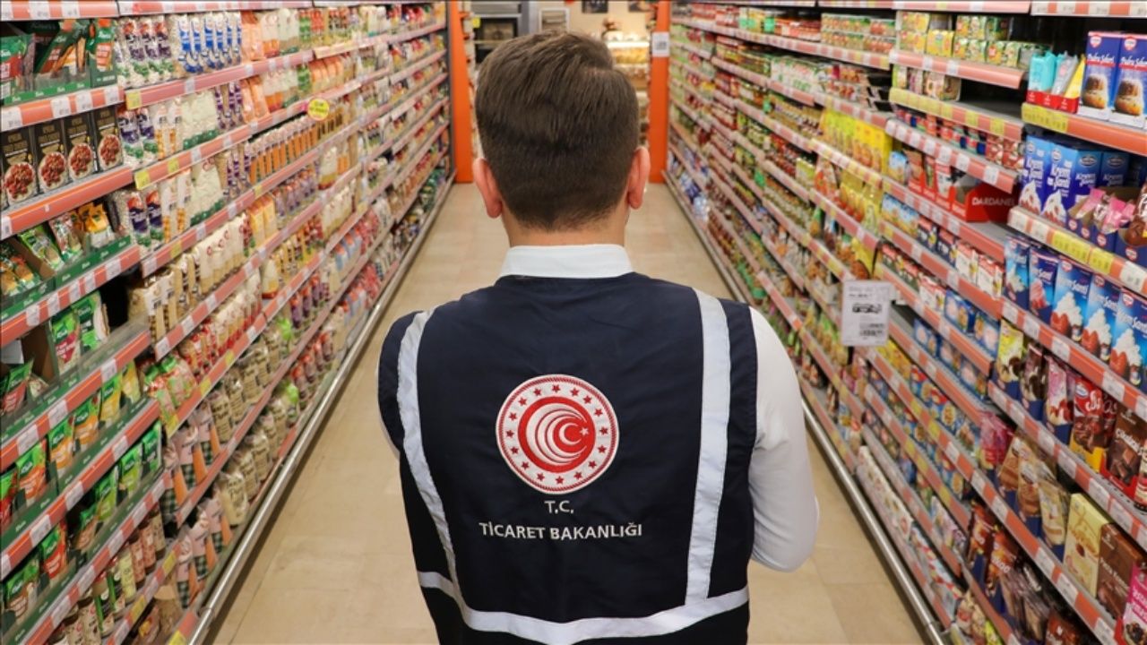 Ticaret Bakanlığı tek tek tespit etti! Tarladan 50 TL'ye alıp markette 390 TL'ye satmışlar 3