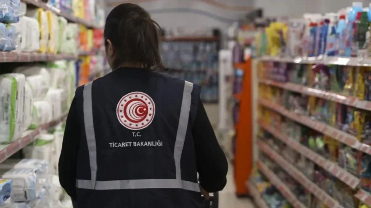 Ticaret Bakanlığı tek tek tespit etti! Tarladan 50 TL'ye alıp markette 390 TL'ye satmışlar 6