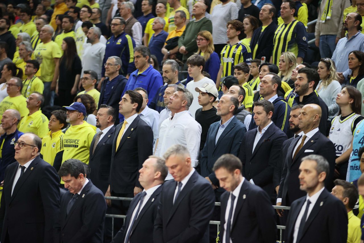 Fenerbahçe Beko kan kaybını durduramıyor: Real Madrid engelini de geçemedi, Euroleague'de evine mağlubiyetle veda etti 2