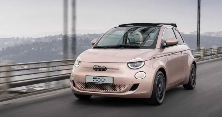 Otomobil alacaklar dikkat! İşte Nisan 2026 Volkswagen, Fiat ve Peugeot fiyat listesi 13