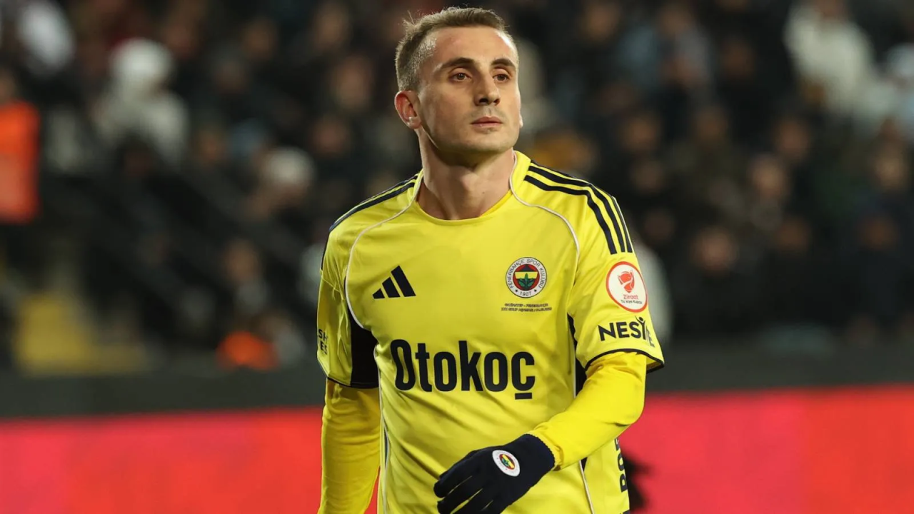 Fenerbahçe'de derbi öncesi sarı kart sınırında olan 7 futbolcu 7