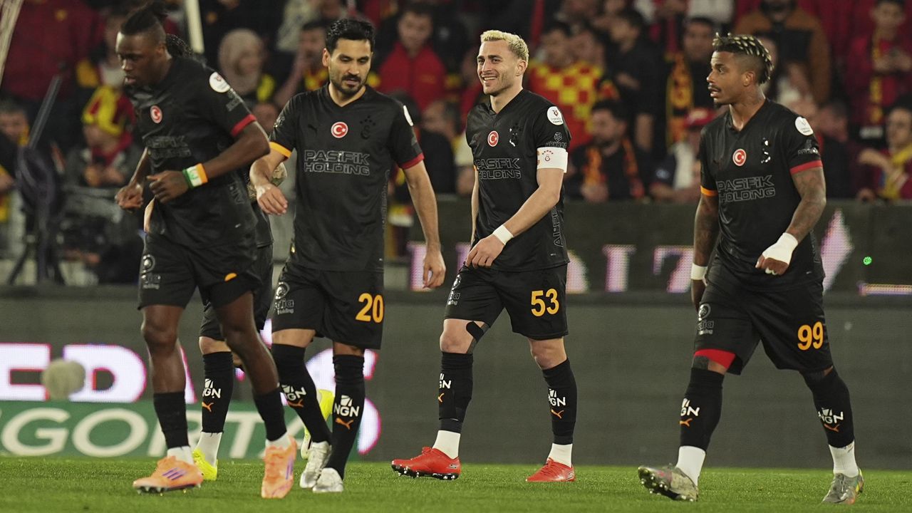 Galatasaray'ın Kocaelispor maçı ilk 11'i belli oldu! Okan Buruk Mauro Icardi için kararını verdi 2
