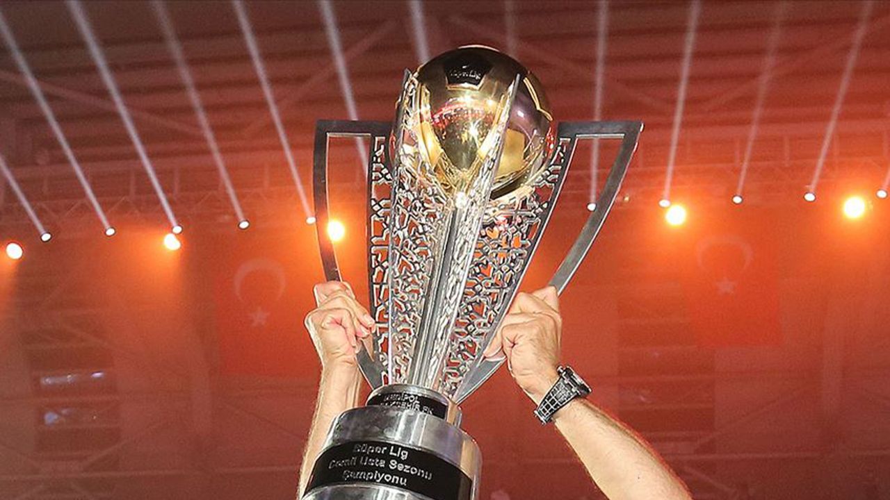 Süper Lig'de İlk 6'ya verilecek sıralama parası belli oldu 4