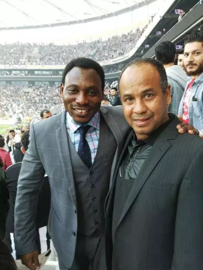 Maça yedek başlayan Amokachi'nin hocasından habersiz oyuna girmesi 10