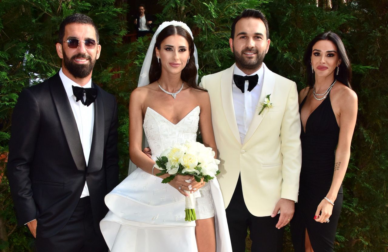 Eltilerin savaşı kardeşleri de mi ayırdı? Arda-Okan Turan kardeşlerden dikkat çeken hamle 2