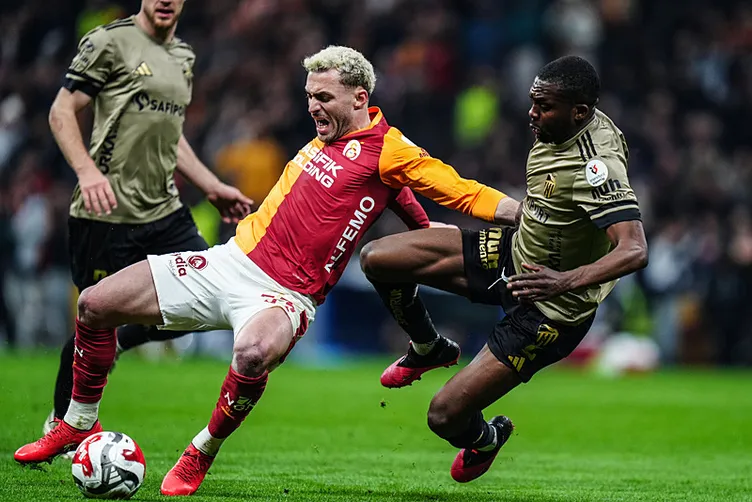 Galatasaray'da değişim kapıda: 4 futbolcuyla yollar ayrılacak 1