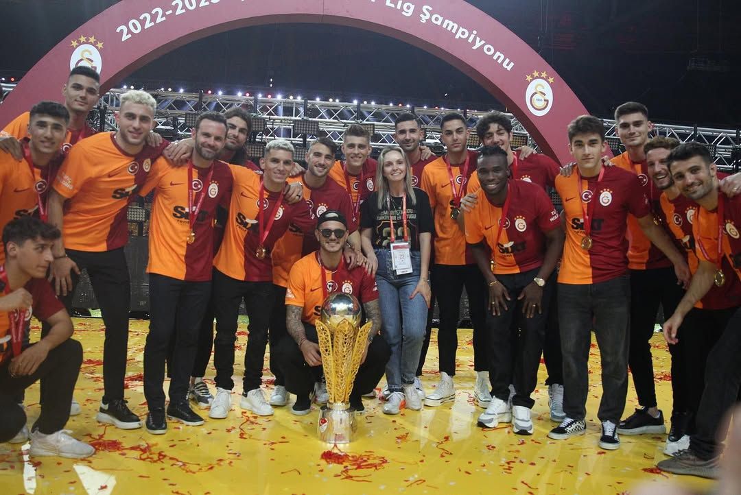 Galatasaray'da dışarıya bilgi sızdıran Tuğçe Aykun isimli çalışan kulüpten kovuldu 7