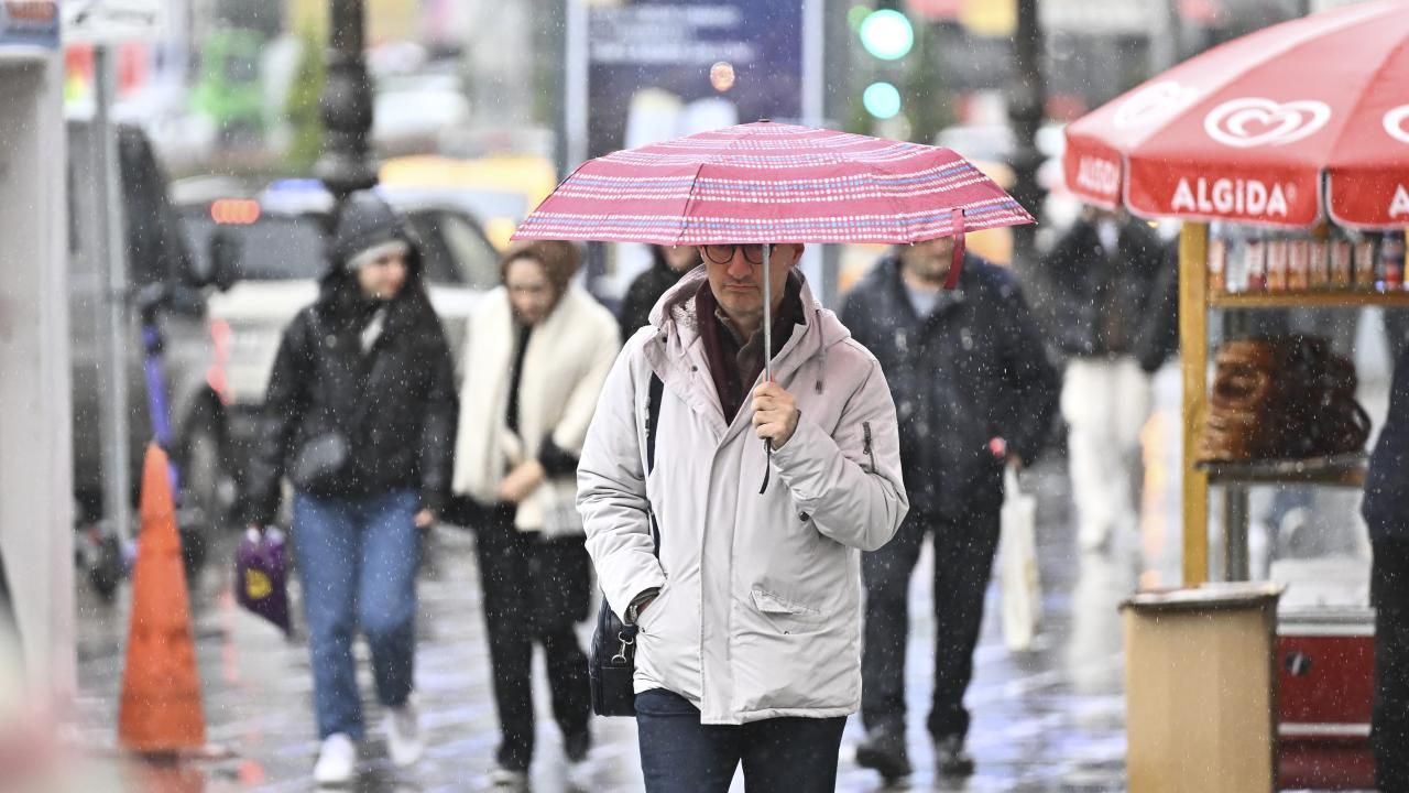 Meteoroloji tarih verdi: 39 il için sağanak alarmı 15