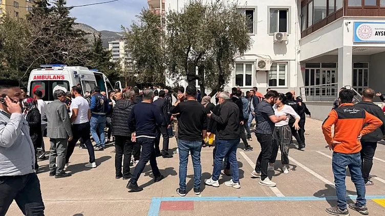 Kahramanmaraş'taki okul katliamında kan donduran detay! Katil İsa Aras Mersinli sınıfa girip "Hepinizi öldüreceğim" demiş... 8