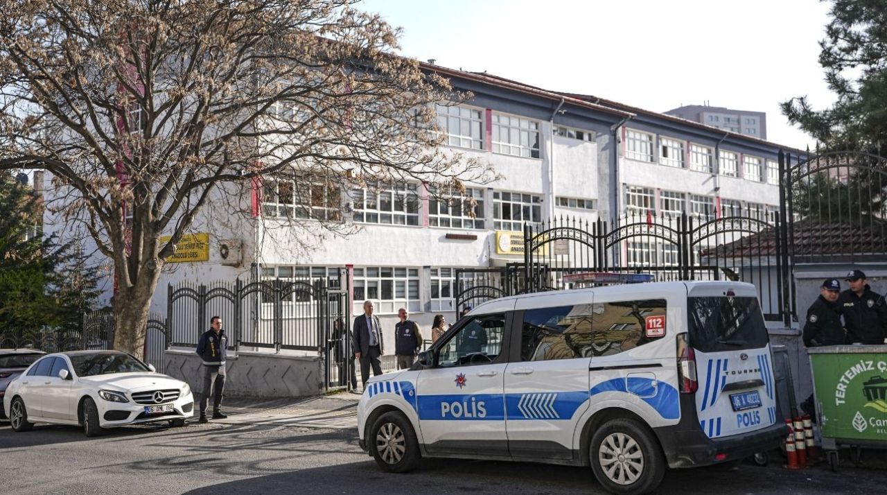 Kahramanmaraş ve Şanlıurfa'da okula silahlı saldırılar! Türkiye genelinde güvenlik önlemleri artırıldı: Her okulda 2 polis duracak 6