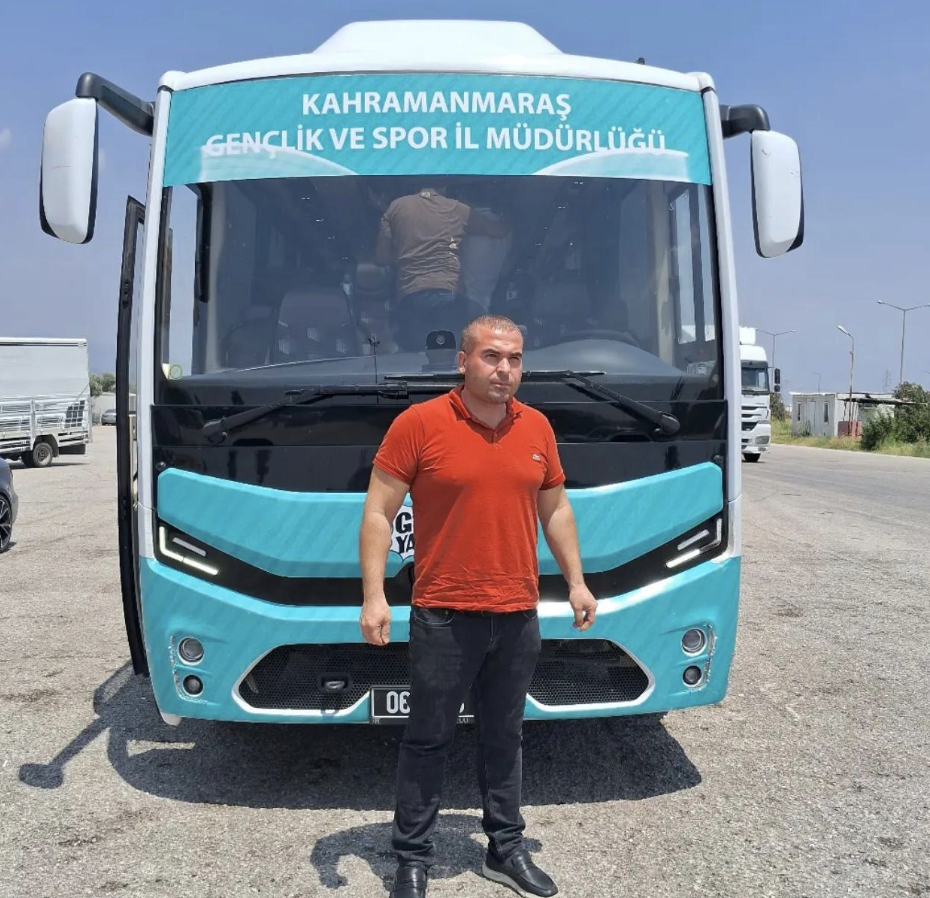 Okul katliamında kahramanlık hikayesi! Silah seslerini duyup okula koştu, saldırgana müdahale etti.. 6