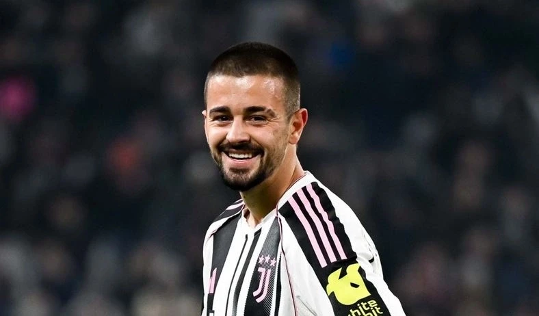 Süper Lig devi, Juventuslu yıldızın peşinde! Gelmek istiyor! 7