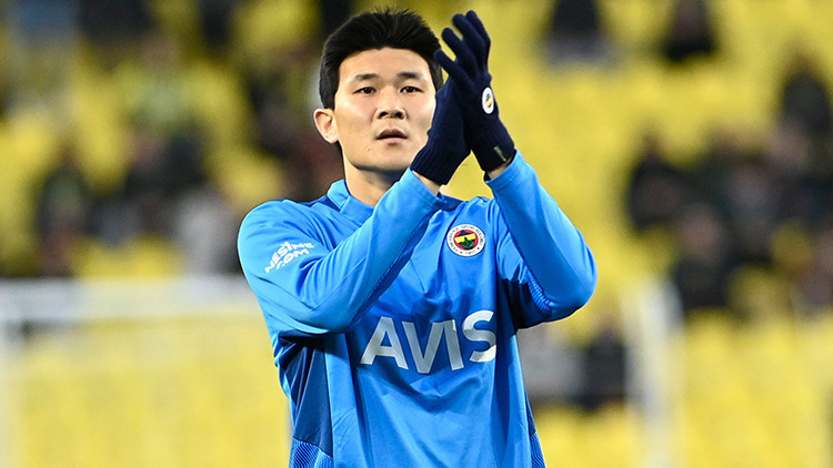 Kim Min Jea'nin menajeri görüşme yapmak için İstanbul'a geldi 8