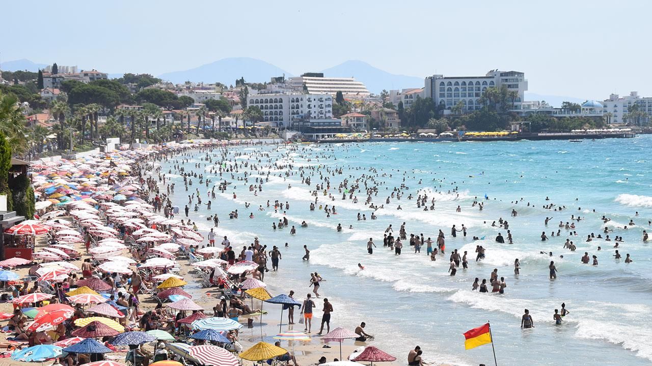 Antalya, Bodrum, Dalaman ve İzmir... İngiliz turistlerin en cazip rotası Türkiye 1