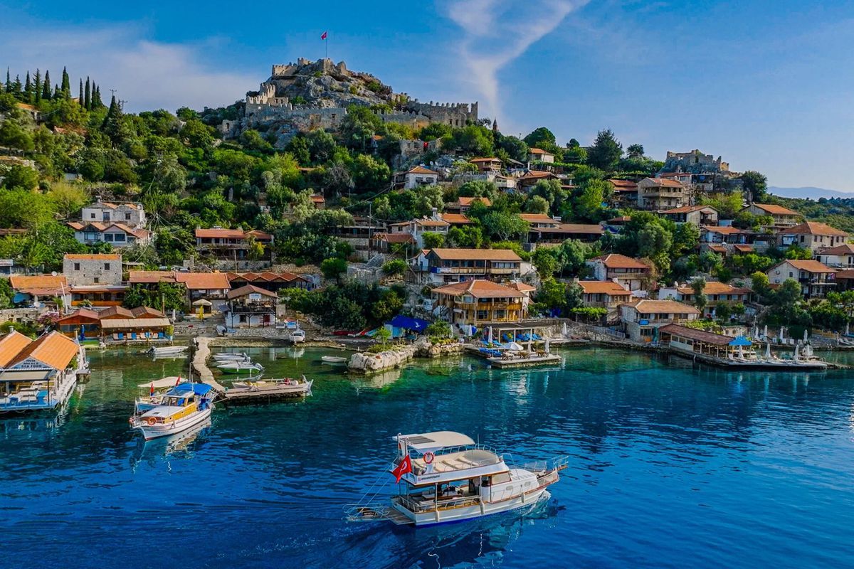 Antalya, Bodrum, Dalaman ve İzmir... İngiliz turistlerin en cazip rotası Türkiye 6