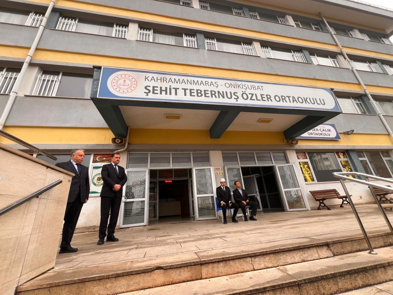 Öğrenciler yeniden okulda! Ayser Çalık öğrencileri yeni binada eğitime başladı... 4