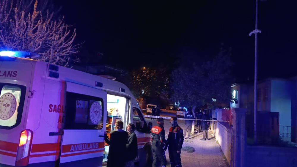 İki aile arasında silahlı kavga: Çok sayıda yaralı var 6