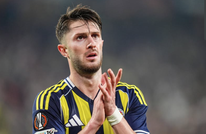 Ümit Özat'tan flaş iddia: "Bırakın beni Beşiktaş'a gideyim diyor" 8