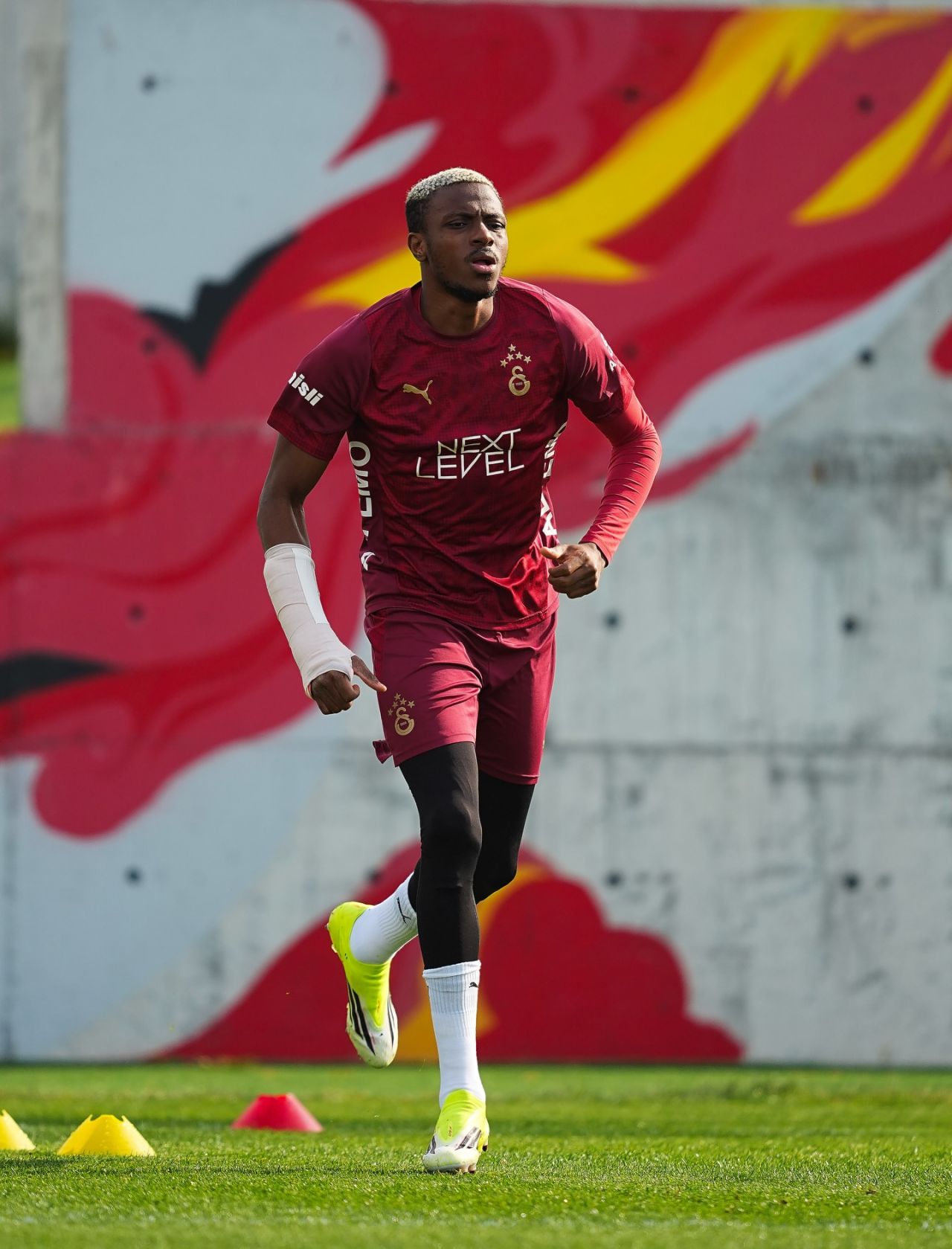 Galatasaray'da Victor Osimhen için karar verildi! Fenerbahçe oynamaması için TFF'ye başvurmuştu... 4
