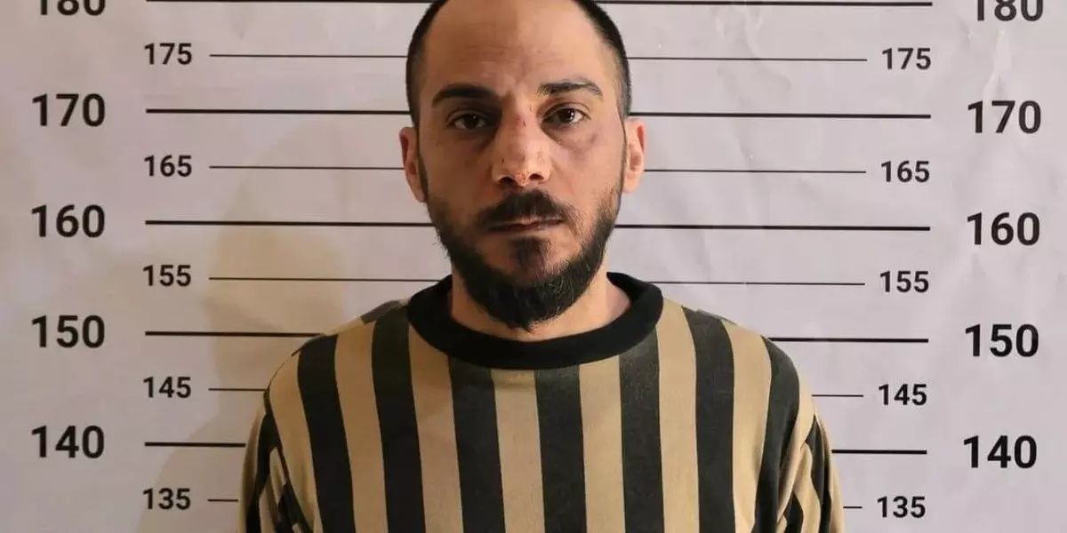Tadamon katliamcısı Emcded Yusuf kıskıvrak yakalandı! Kimlik tespitinde Türk profesör detayı... İşte saniye saniye baskın anları! 2