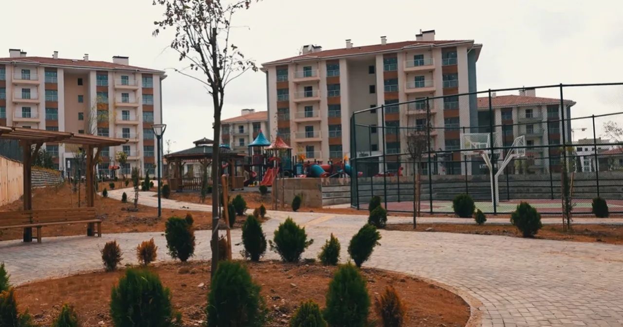 Bakan Kurum kiralık sosyal konut projesi için tarih verdi! Hak sahibi olanlar 3 yıl oturabilecek 5