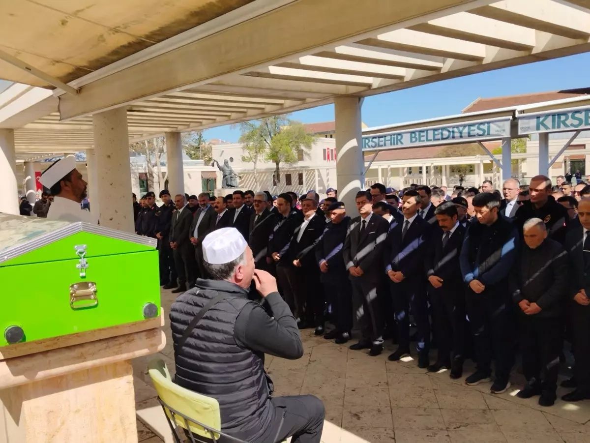 Hakim çiftin en acı günü! Yediği çilek 2,5 yaşındaki Mustafa Kemal'in ölümüne neden oldu... 2