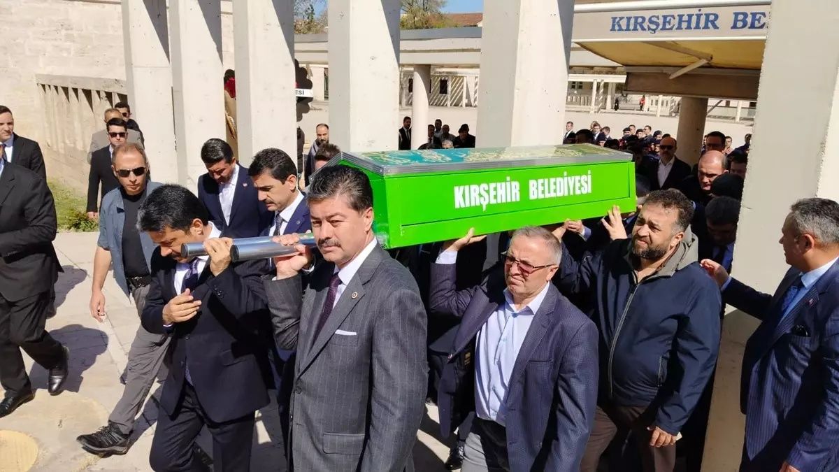 Hakim çiftin en acı günü! Yediği çilek 2,5 yaşındaki Mustafa Kemal'in ölümüne neden oldu... 8