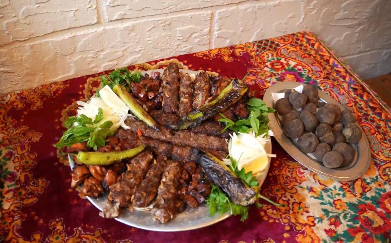 Şanlıurfa'da gastronomi patlaması! "Lezzet Noktası" uygulaması turizmi canlandırdı: Restoranlarda doluluk yüzde 50 arttı 2