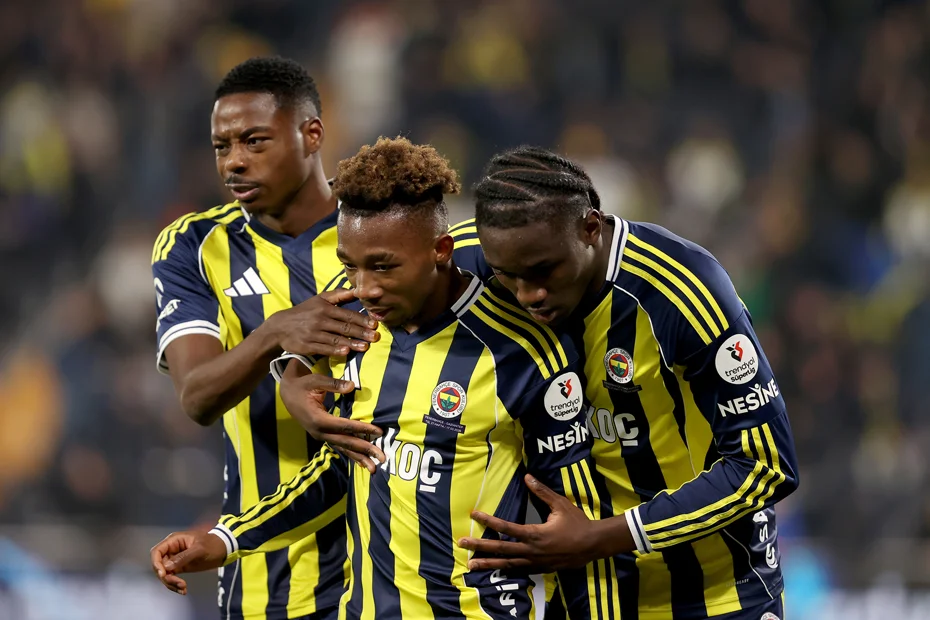 Alman devi Dorgeles Nene için Fenerbahçe'nin kapısını çaldı 7